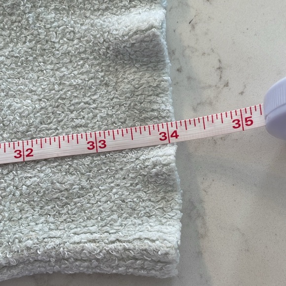 174. Knix Cozy Jogger set size Large very light green - Picture 9 of 9